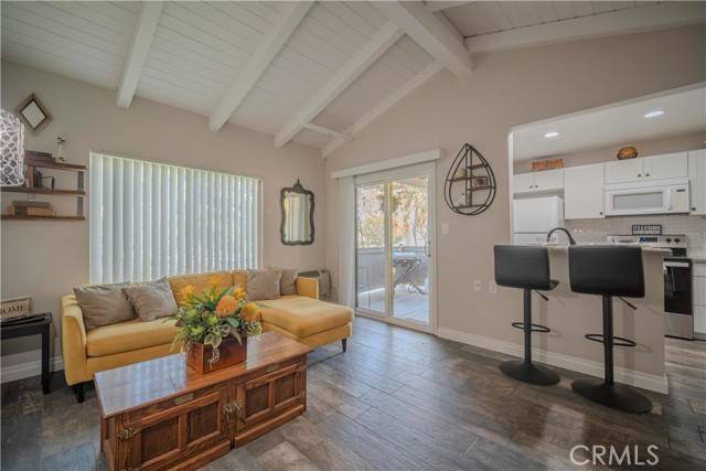 Santa Ana, CA 92701,1345 Cabrillo Park Drive #J02