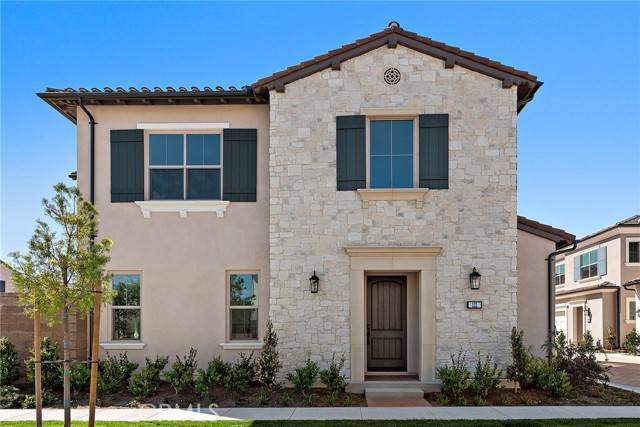 Irvine, CA 92618,122 Eversedge
