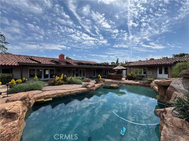 Villa Park, CA 92861,9911 Briley Way