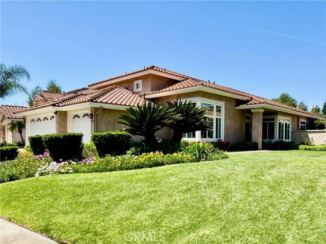 El Cajon, CA 92019,3025 Camino De Las Piedras