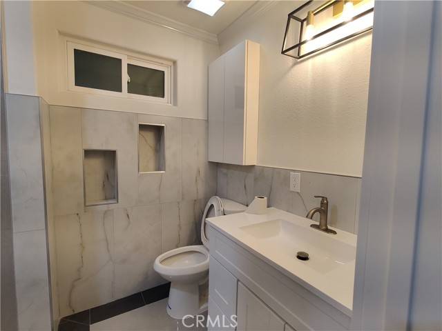 Costa Mesa, CA 92626,746 Hudson Avenue