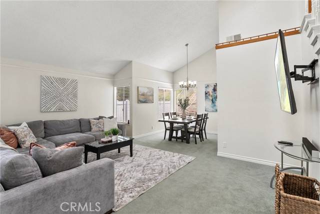 Corona, CA 92882,1241 Oakcrest Circle