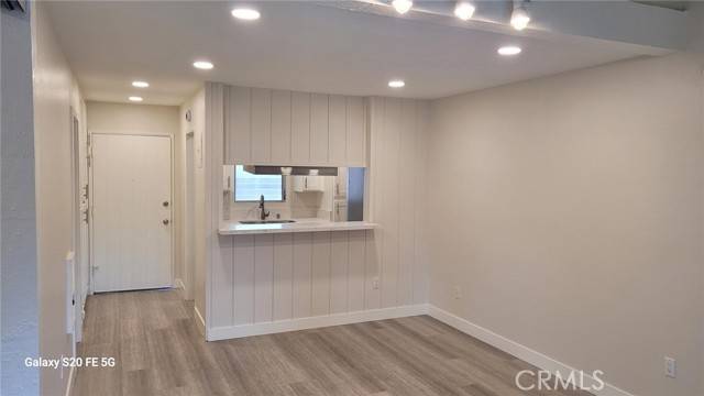 Santa Ana, CA 92707,1030 W Macarthur Boulevard #22
