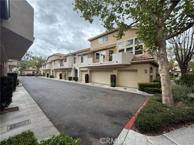 Rancho Santa Margarita, CA 92688,43 Via Madera