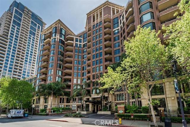 San Diego, CA 92101,500 W Harbor Drive #908