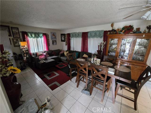 Anaheim, CA 92805,1269 E Vermont Avenue
