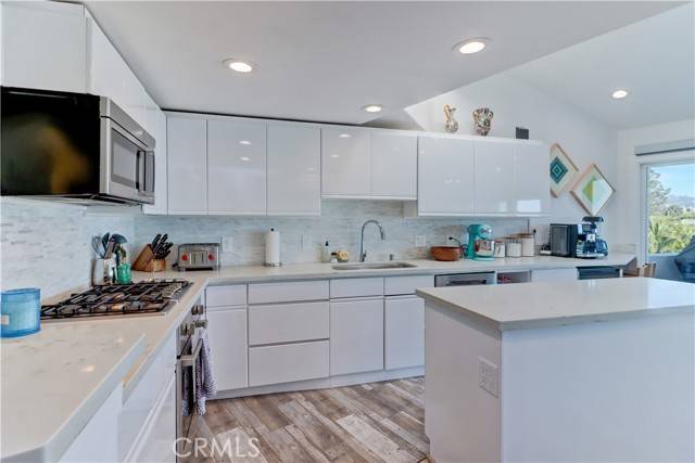 Laguna Beach, CA 92651,134 Crescent Bay Drive