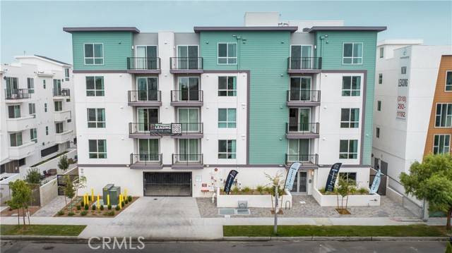 Los Angeles, CA 90016,3518 Chesapeake Avenue