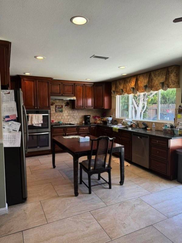 Mission Viejo, CA 92691,26871 La Sierra Drive