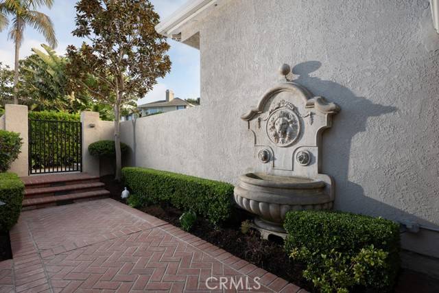 Newport Beach, CA 92660,5 Vienna
