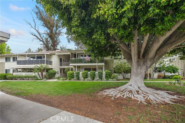 Laguna Woods, CA 92637,124 Via Estrada #D