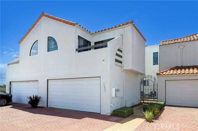 Huntington Beach, CA 92649,16059 Crete Lane