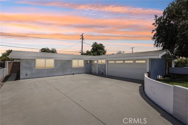 Anaheim, CA 92801,1048 N Loara Street