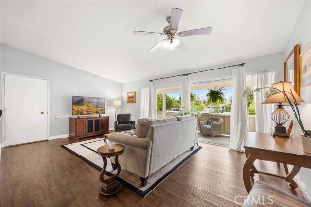 Laguna Woods, CA 92637,40 Calle Aragon