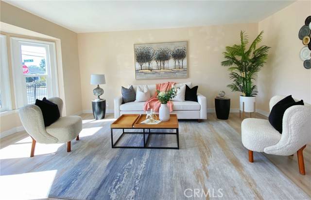 Los Angeles, CA 90047,6121 S Wilton Place