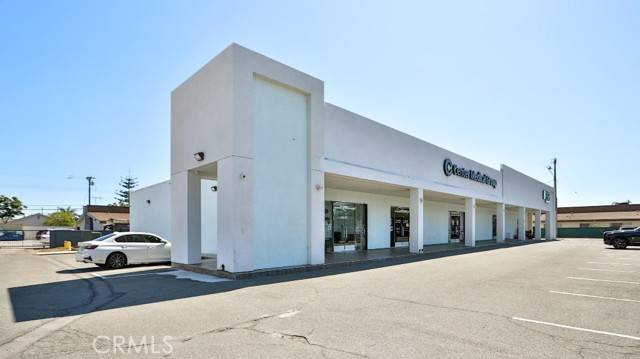 Garden Grove, CA 92843,12372 Garden Grove Boulevard