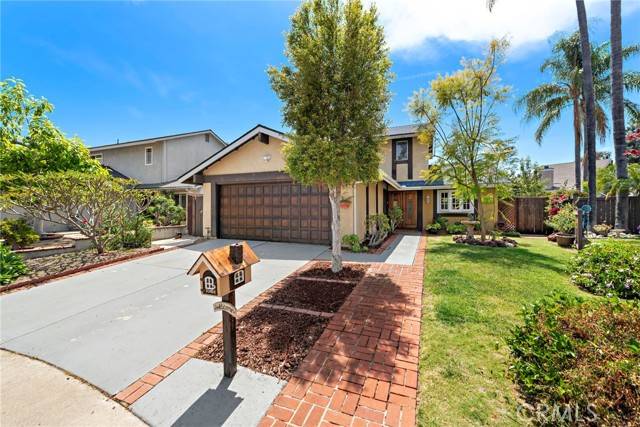 Lake Forest (el Toro), CA 92630,22751 Avalon Street