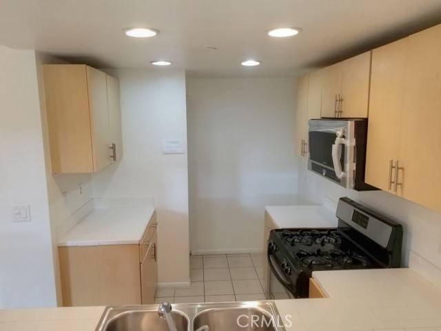 San Clemente, CA 92672,1052 Calle Del Cerro #705
