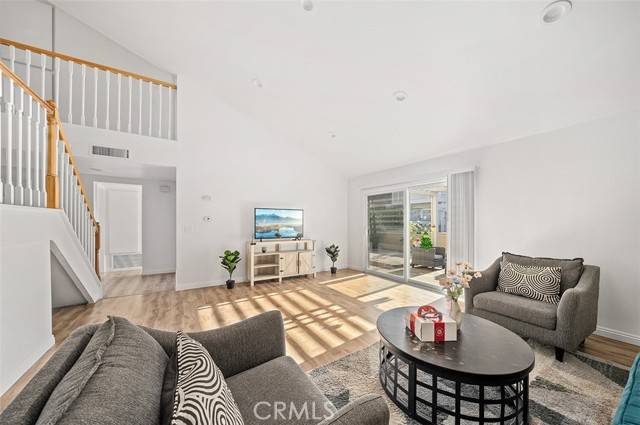 Irvine, CA 92604,42 Wetstone #42