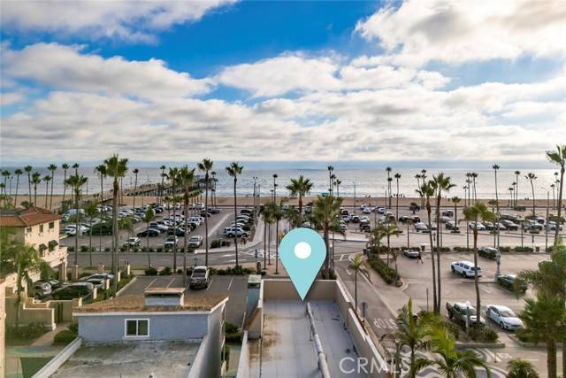 Newport Beach, CA 92661,700 E Oceanfront