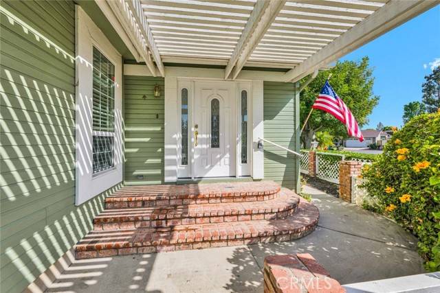 Santa Ana, CA 92705,2605 View