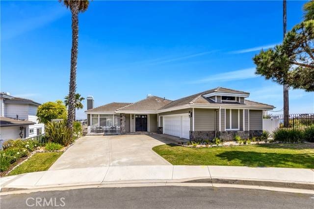 Dana Point, CA 92629,25352 Village Road