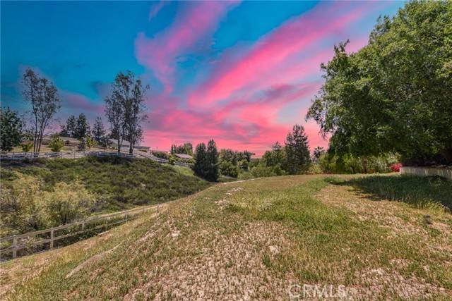 Temecula, CA 92591,40880 Via Los Altos