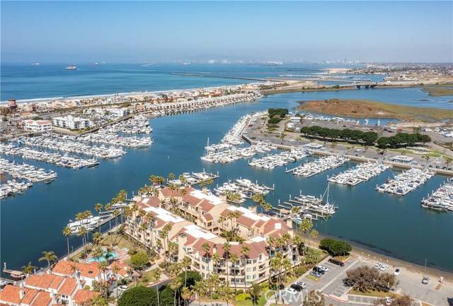 Huntington Beach, CA 92649,16291 Countess #114