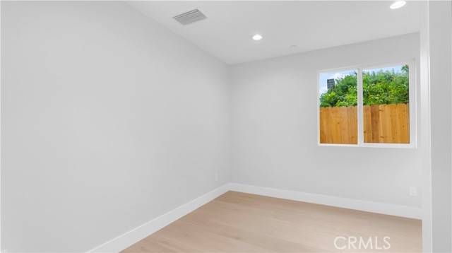 Lake Elsinore, CA 92530,16297 Gunnerson Street
