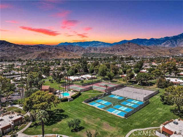 Rancho Mirage, CA 92270,69723 Encanto Court