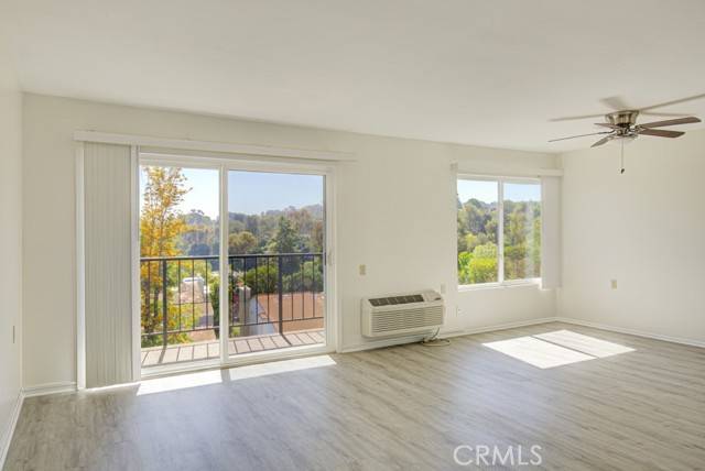 Laguna Woods, CA 92637,3336 Punta Alta #2F