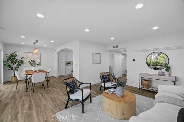 Anaheim, CA 92807,314 S Vista Del Canon