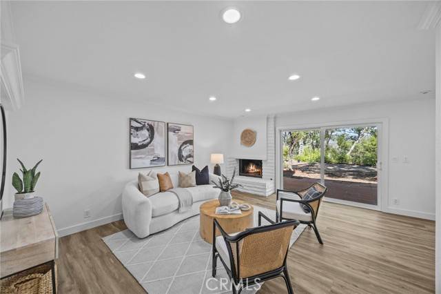 Anaheim, CA 92807,314 S Vista Del Canon