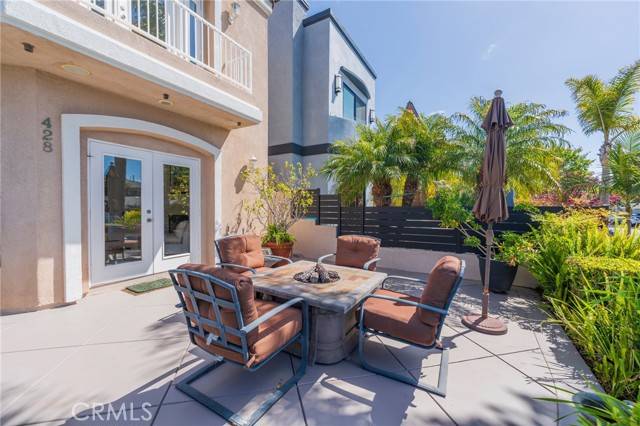 Huntington Beach, CA 92648,428 12th Street