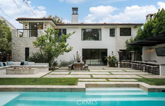Newport Beach, CA 92660,10 Seabluff