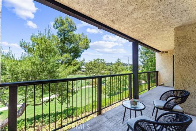 Laguna Hills, CA 92653,25541 Indian Hill Lane #P