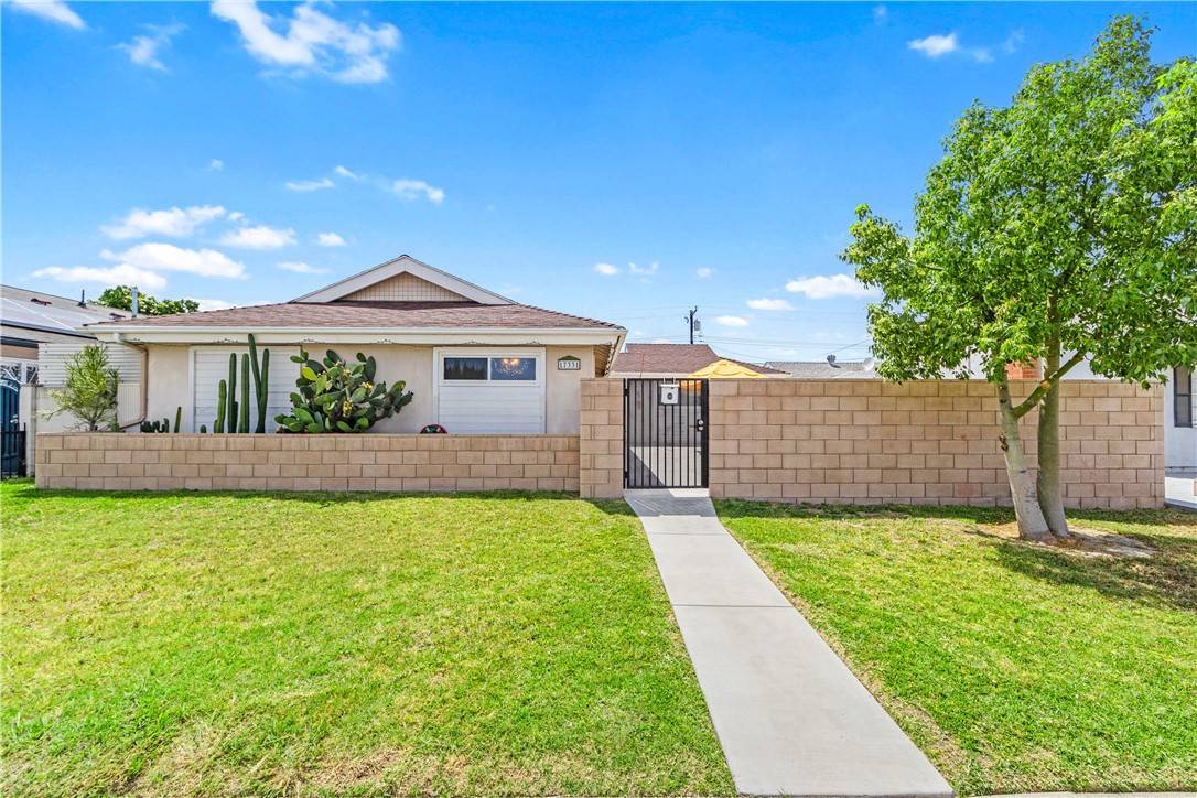 Huntington Beach, CA 92647,17331 Newland Street