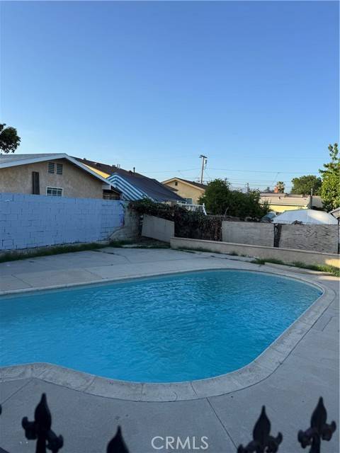 Arleta (los Angeles), CA 91331,9968 Lev Avenue