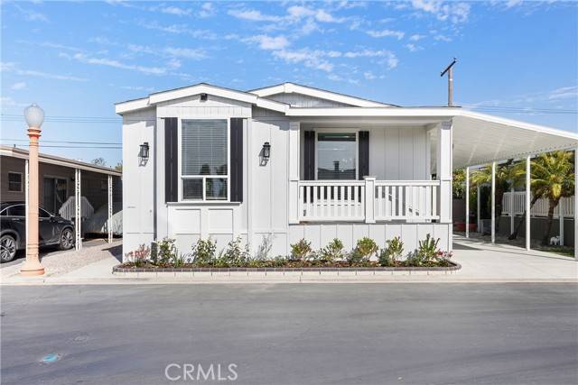 Stanton, CA 90680,7271 Katella Ave. Avenue #10