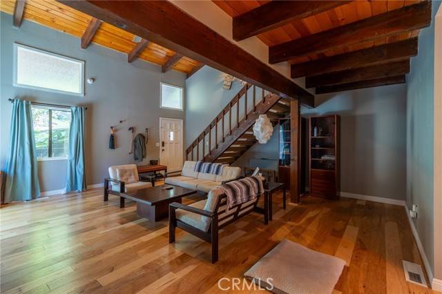 Running Springs, CA 92382,31045 Valley Oak Drive