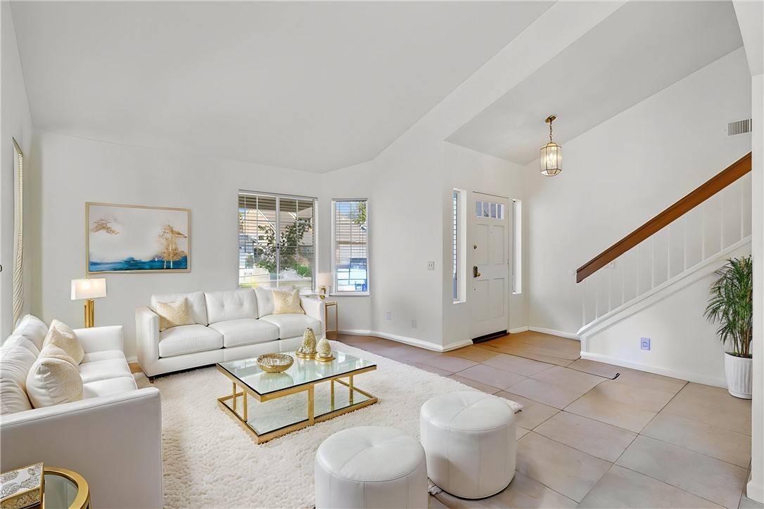 Mission Viejo, CA 92692,27982 Virginia