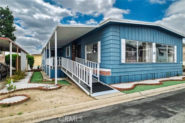 Monrovia, CA 91016,1035 E Huntington Drive #28