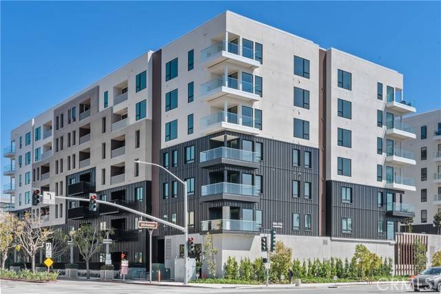 Irvine, CA 92612,1601 Rivington