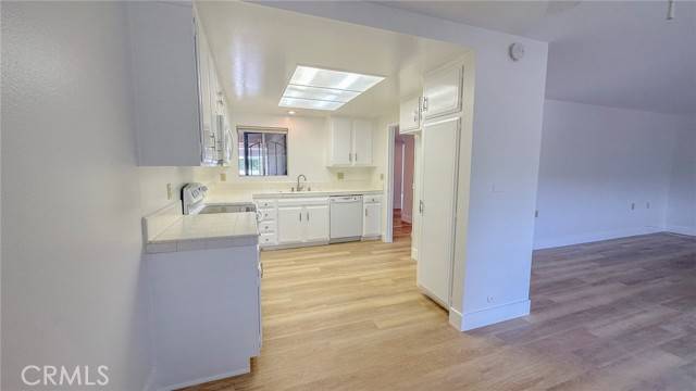 Laguna Woods, CA 92637,3247 San Amadeo #P