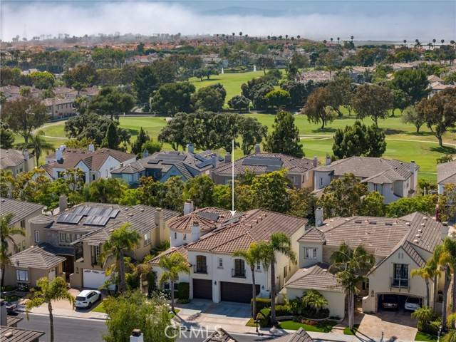 Huntington Beach, CA 92648,6471 Frampton Circle
