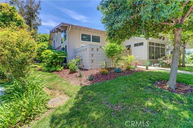 Laguna Woods, CA 92637,259 Calle Aragon #A
