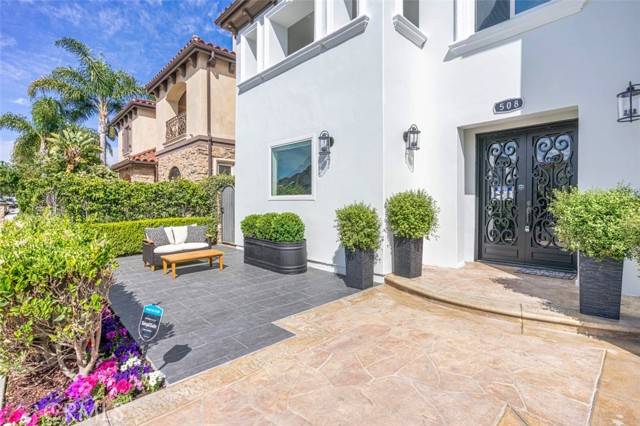 Newport Beach, CA 92663,508 Westminster Avenue