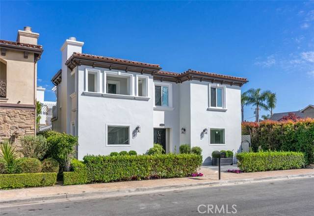 Newport Beach, CA 92663,508 Westminster Avenue