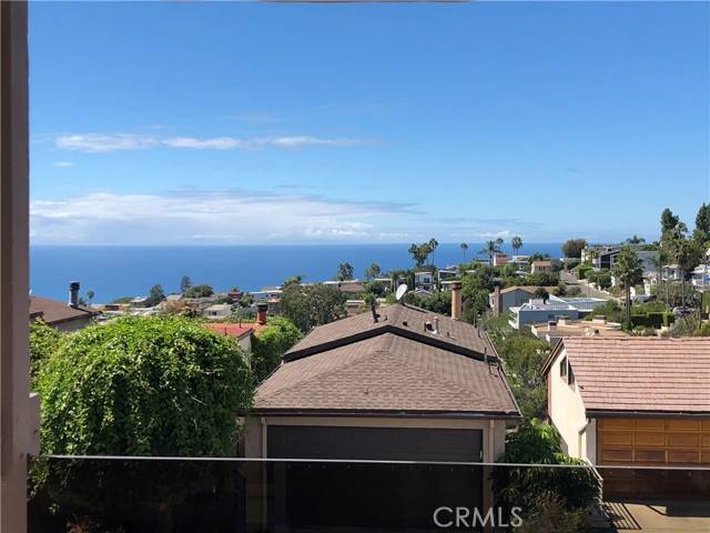 Laguna Beach, CA 92651,1064 Santa Ana Street