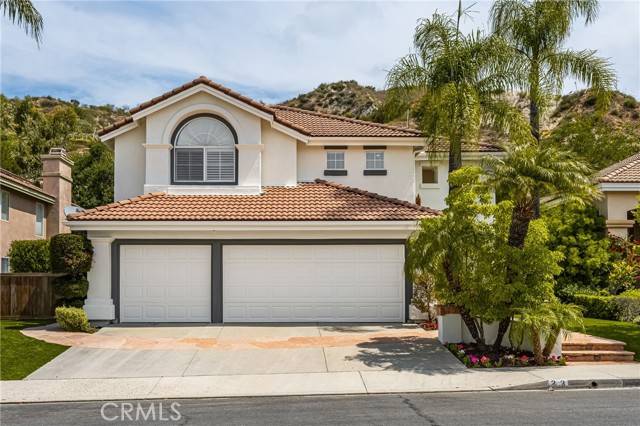Lake Forest (el Toro), CA 92610,23 Calle Cabrillo